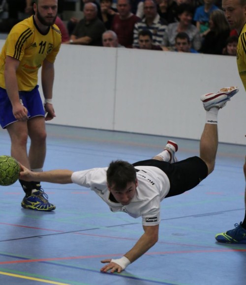 Tolle aktuelle Fotos vom Spieltag 01.11.15 zur Einweihung der Sporthalle 